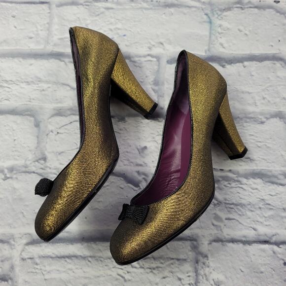 Marc Jacobs Bronze Taffeta Heels with Black Mesh Bows & Trim size 36 1/2 - Picture 2 of 15